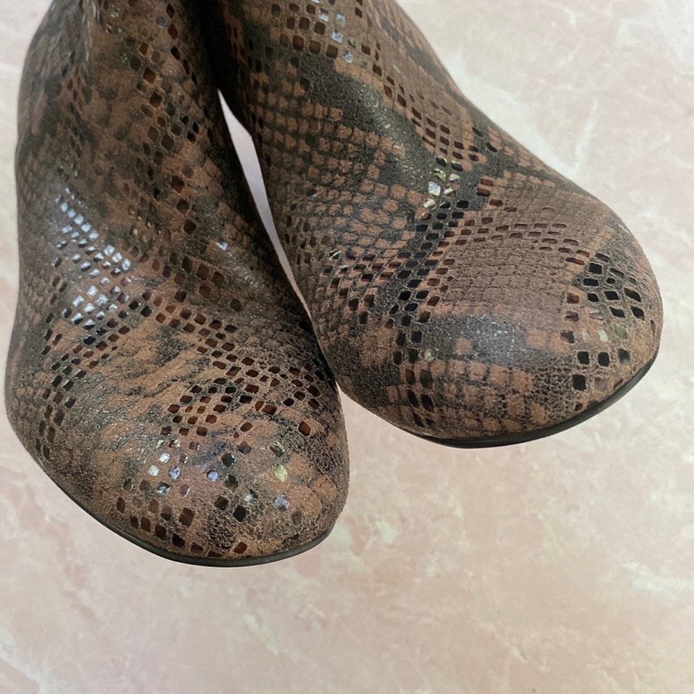 Sanctuary Bossanova Snakeskin Leather Heeled Bootie Sz 7.5M - Picture 7 of 13